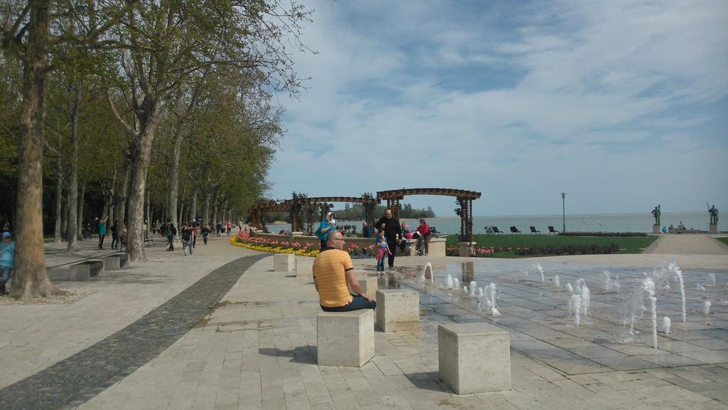 Sandor Apartman Balatonfured Exterior photo